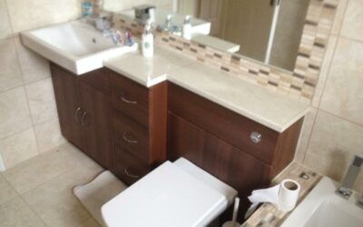 Maximising Bathroom Space and Style With Independent Furniture